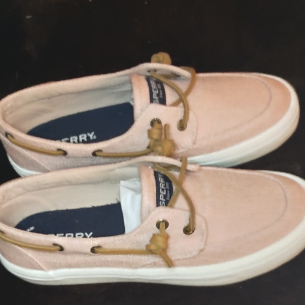 Shoes - Picture 3 of 3